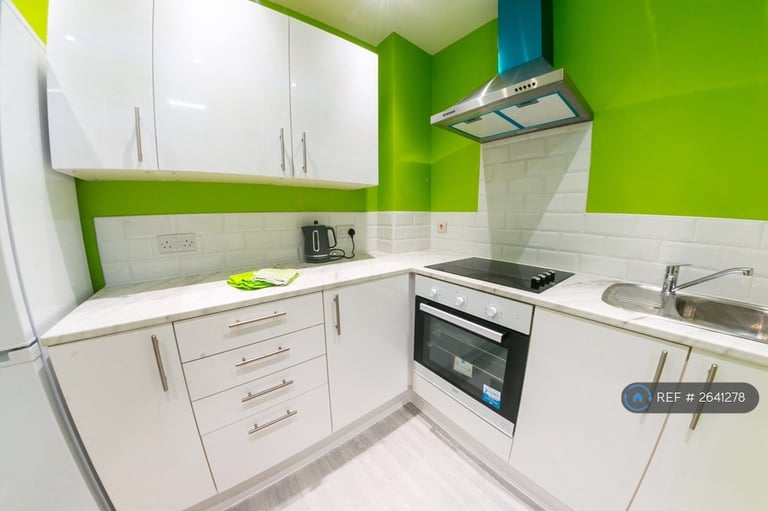 Studio flat in Wolverhampton Street, Dudley, DY1 (#2641278)