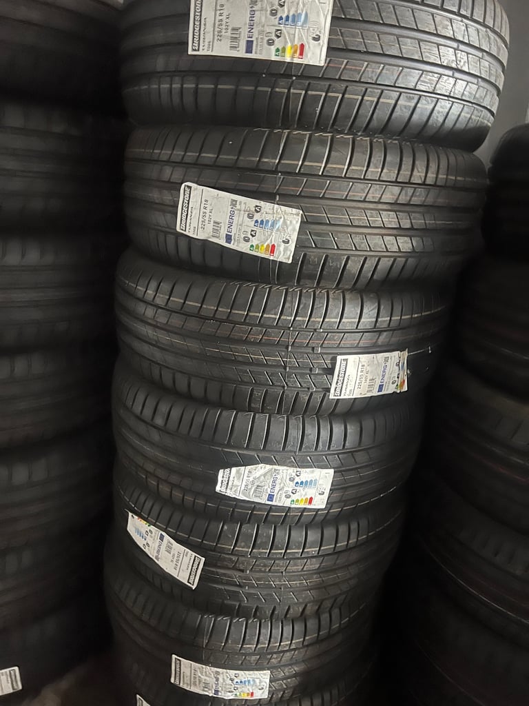 image for 225 55 R18 102Y XL BRIDGESTONE TURANZA T005 AO1