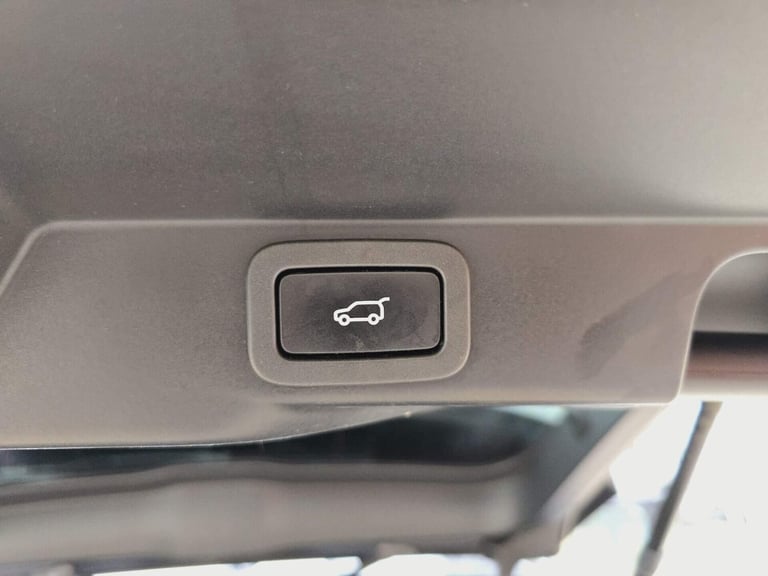 2016 Land Rover Range Rover Sport 3.0 SD V6 HSE Auto 4WD Euro 6 (s/s) 5dr SUV Diesel Automatic