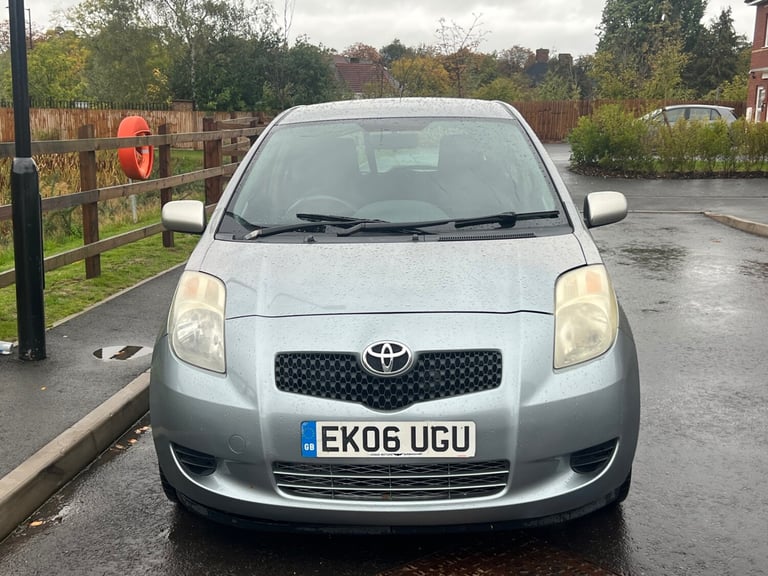 2006 Toyota Yaris 1.3 VVT-i T3 3dr MMT HATCHBACK Petrol Automatic