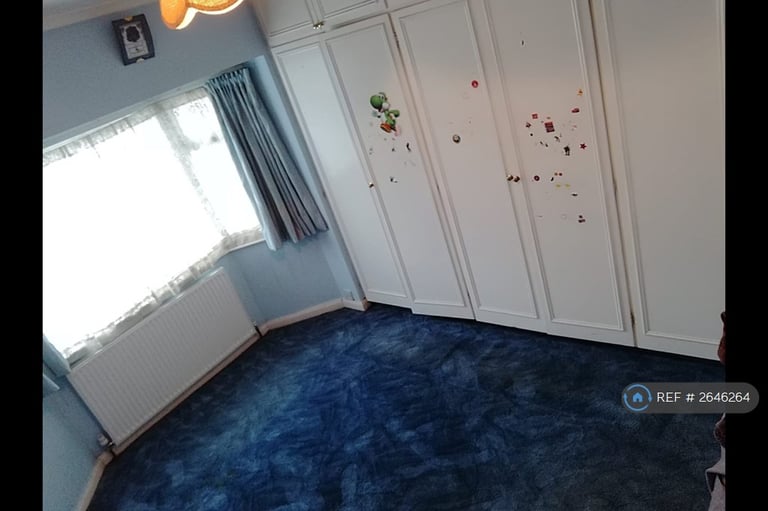 3 bedroom house in Elsa Road, Welling, DA16 (3 bed) (#2646264)