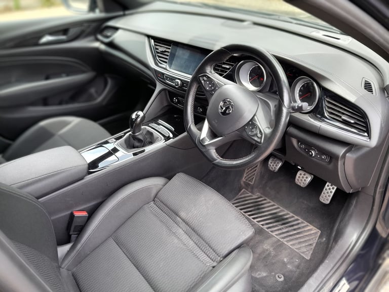 Vauxhall, INSIGNIA, Hatchback, 2018, Manual, 1956 (cc), 5 doors