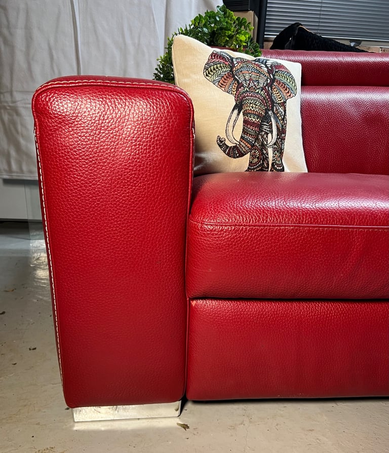 DFS Velocity / Kalamos Leather Chaise Sofa Bed - Red