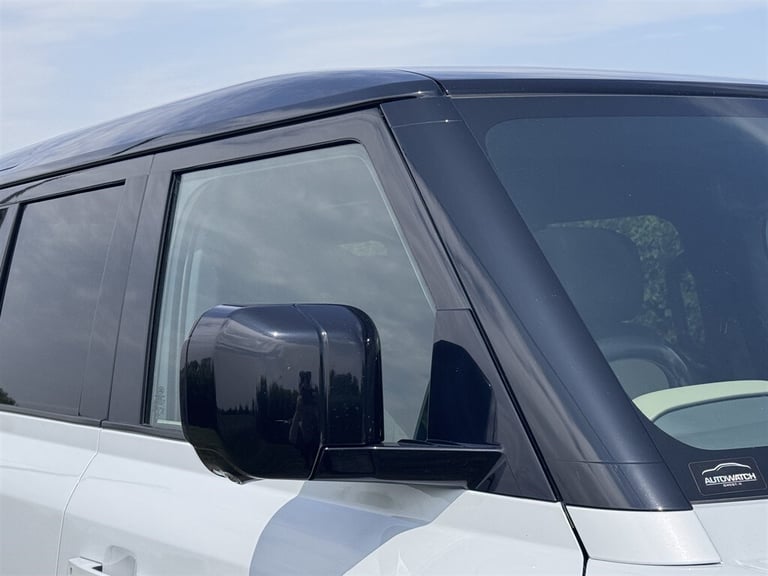 2021 Land Rover Defender 110 X-DYNAMIC HSE D300 7 SEATS WITH HAWKE CONVERSION SUV Diesel Automatic