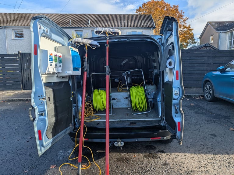 Fiat Doblo with built in window cleaning system. 