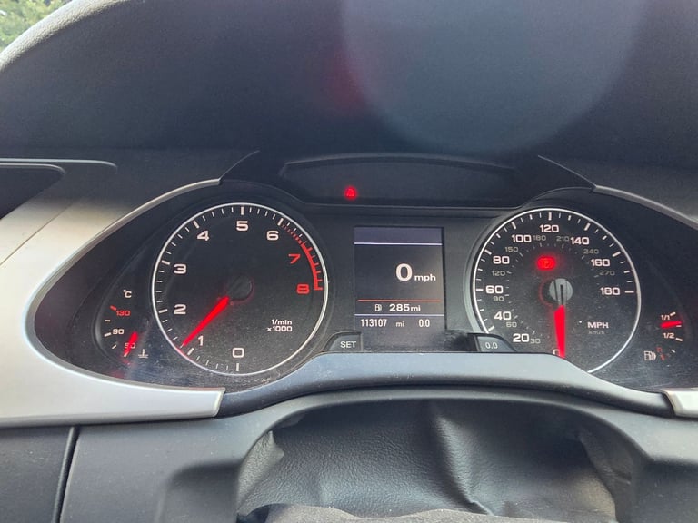 Audi, A4, Saloon, 2009, Manual, 1798 (cc), 4 doors