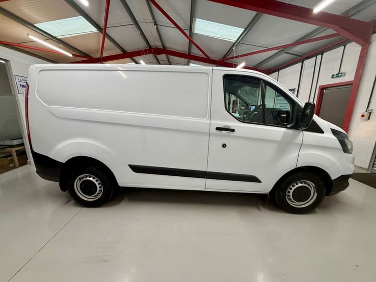 2020 69 FORD TRANSIT CUSTOM 2.0 260 ECOBLUE LEADER L1 SWB EURO 6 * 18,934 AIR CO