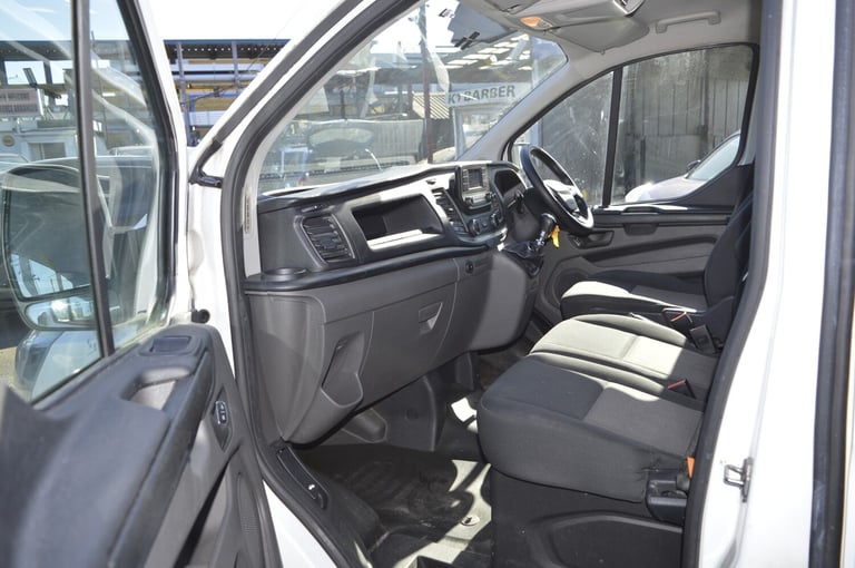 2021 Ford Transit Custom 2.0 EcoBlue 130ps Low Roof Leader Van FRIDGE VAN 2021 ONE OWNER PANEL VA...