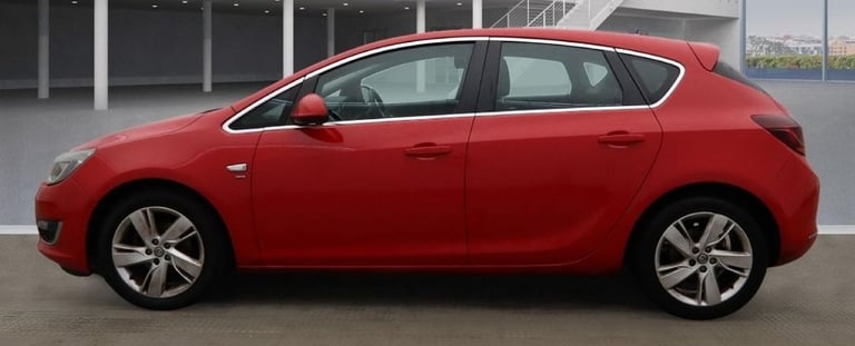 2013 Vauxhall Astra 1.6i 16V SRi 5dr Auto HATCHBACK PETROL Automatic