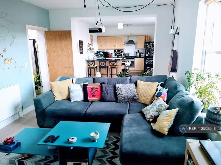 2 bedroom flat in Ashley Road, Bristol, BS6 (2 bed) (#2592948)