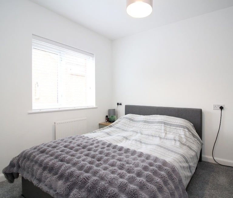 Get yourself separate & affordable place in B296QN housing shelter! DSS claimants accepted.