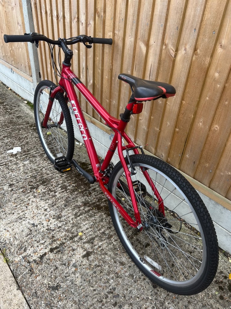 Carrera Subway 13 Ltd Bike 18” frame. Serviced 