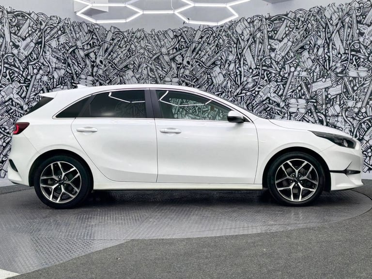 2022 Kia Ceed 1.5T GDi ISG 3 5dr HATCHBACK PETROL Manual