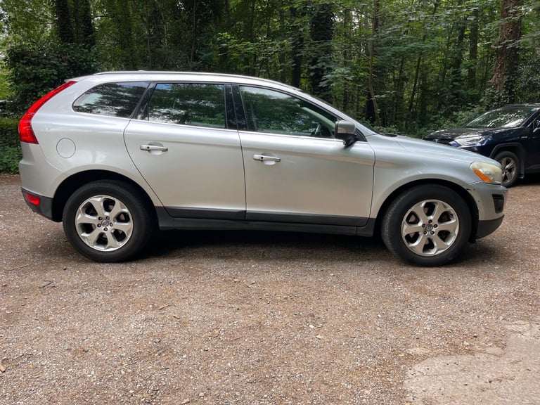 Volvo XC60 SE T6 AWD, Silver 2010 Automatic, AutoPetrol 3.0L
