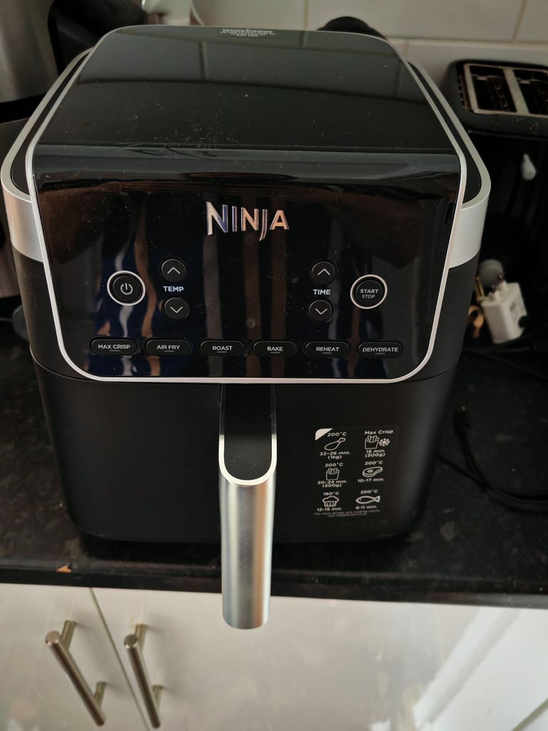 image for Ninja air fryer pro