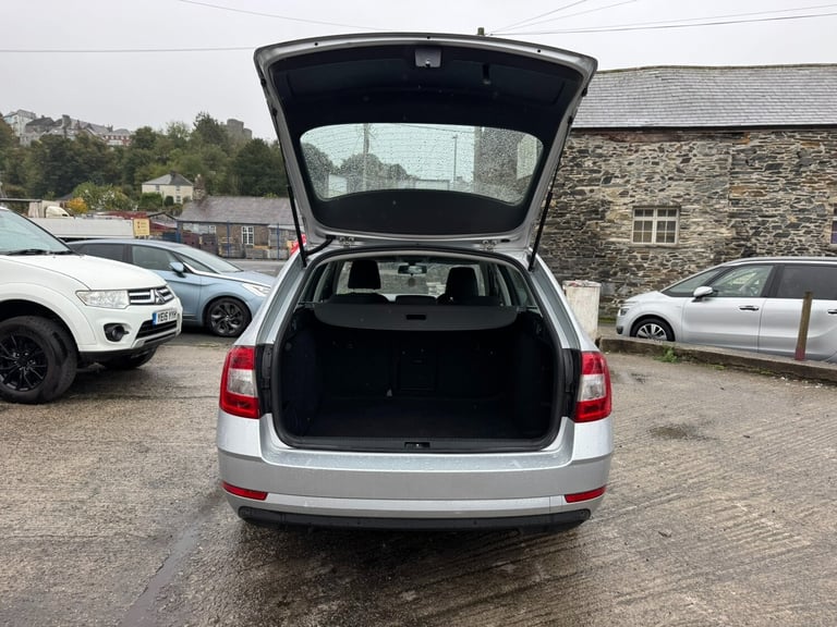 2018 Skoda Octavia 1.6 TDI CR SE 5dr DSG ESTATE Diesel Automatic