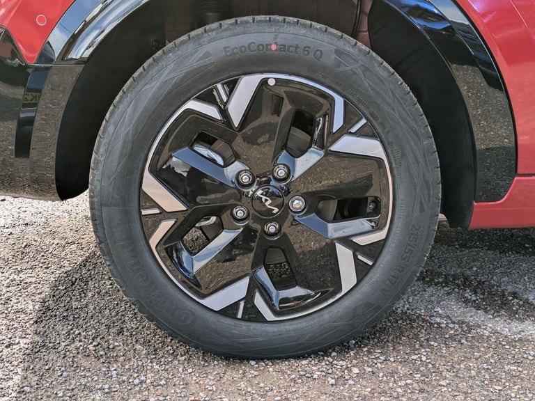  Kia Niro 64.8kWh 4 Auto 5dr Electric Automatic