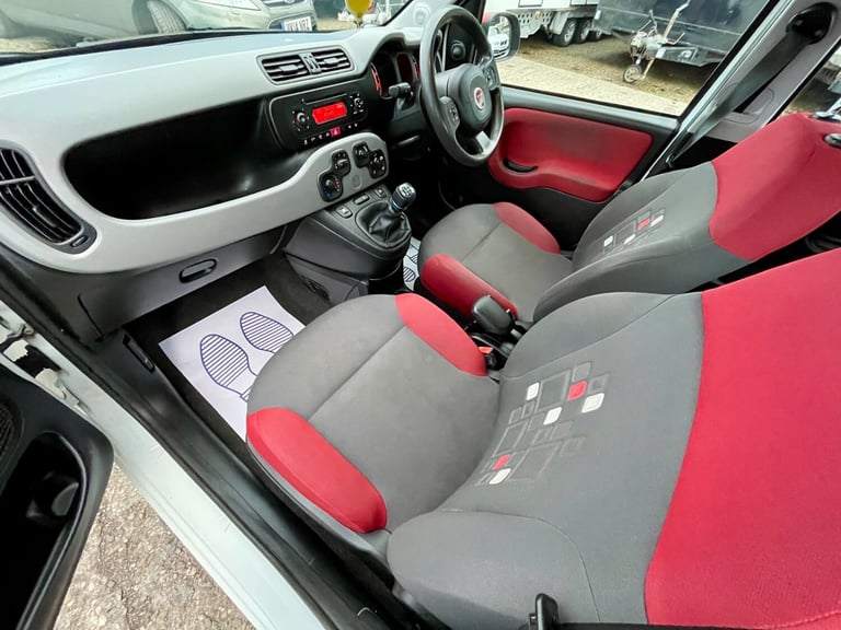 2015 Fiat Panda 1.2 Easy 5dr HATCHBACK Petrol Manual
