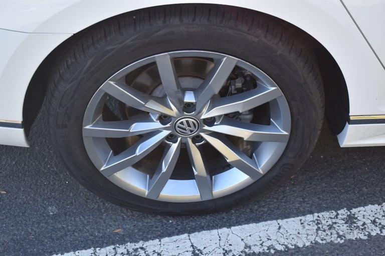 2020 Volkswagen Passat 2.0 TDI EVO R-Line DSG Euro 6 (s/s) 5dr ESTATE Diesel Automatic