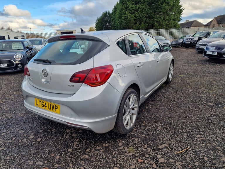 2014 Vauxhall Astra 1.6 CDTi 16V ecoFLEX 136 Tech Line GT 5dr HATCHBACK Diesel Manual