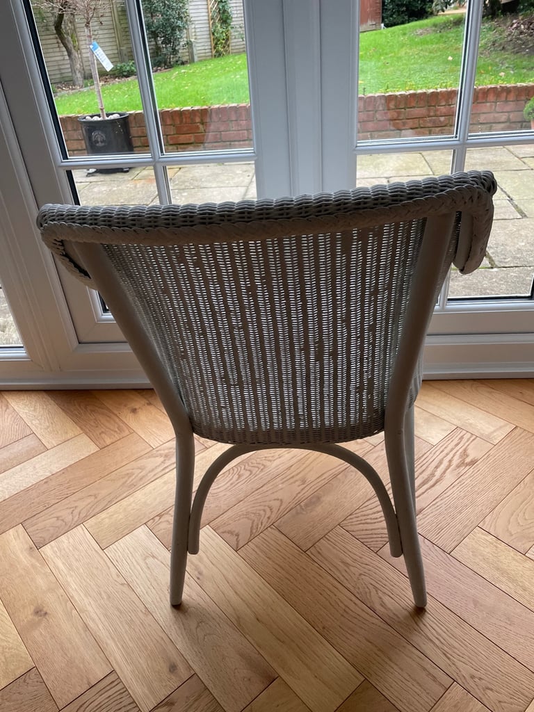 Vintage Wicker Chair