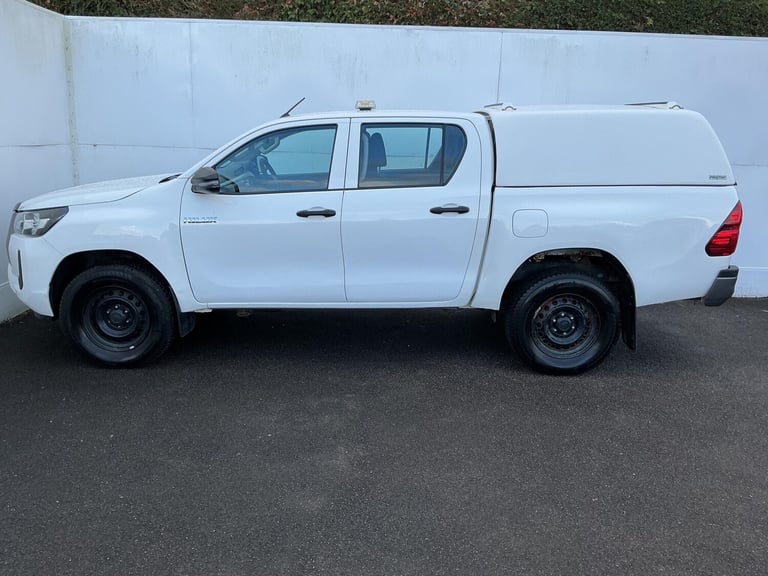 2021 Toyota Hilux 2.4 D-4D Active 4WD Euro 6 (s/s) 4dr PICK UP Diesel Manual