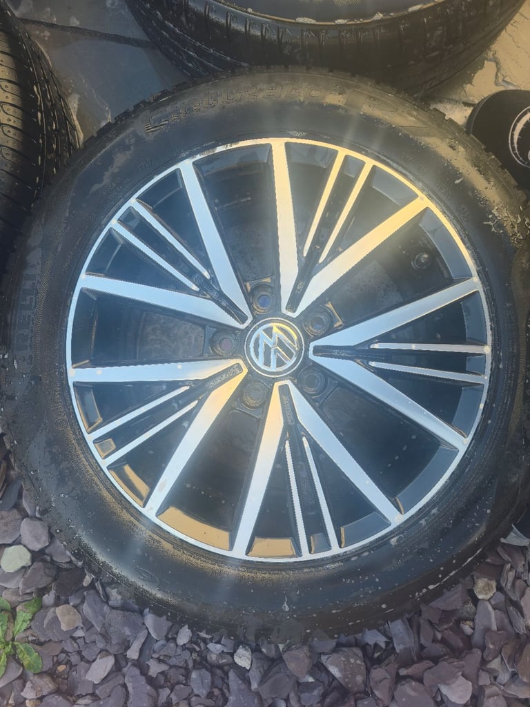 Vw 16" wheels and tyres