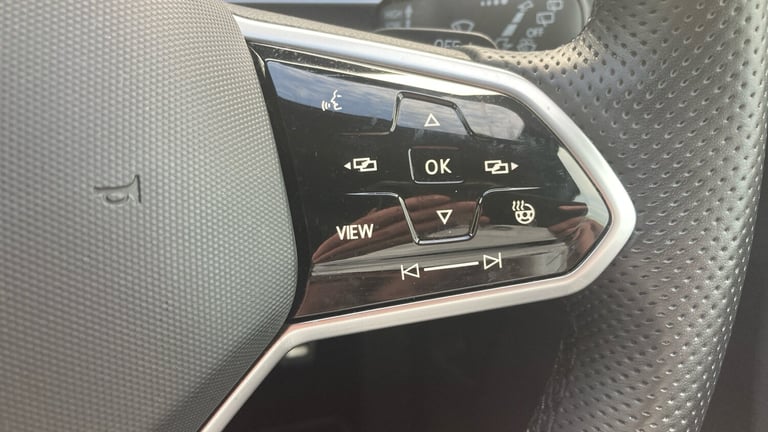 2023 Volkswagen Tiguan 2.0 TDI R-Line 5dr DSG Diesel Estate Estate Diesel Automatic