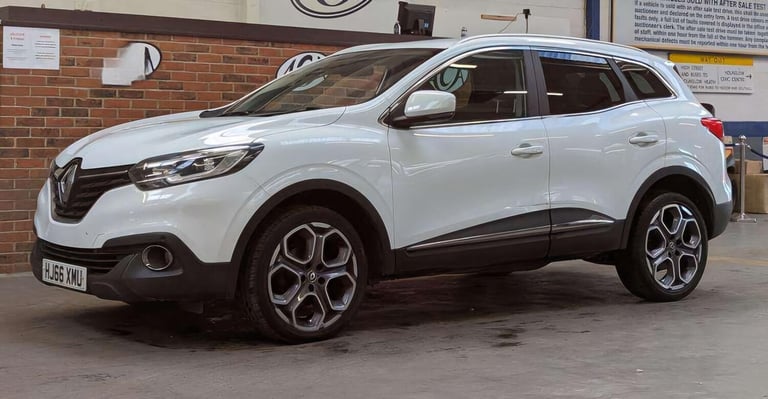 2016 Renault Kadjar 1.6 dCi Dynamique S Nav Euro 6 (s/s) 5dr HATCHBACK Diesel Manual