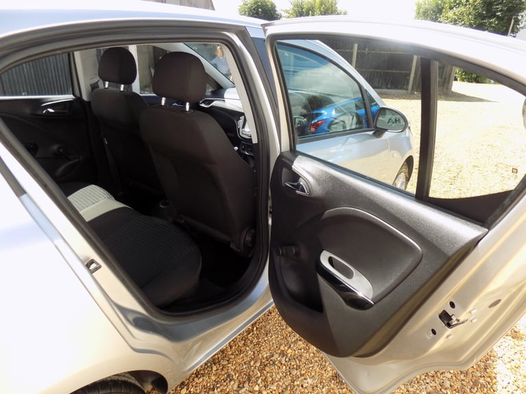 VAUXHALL CORSA 1.4 DESIGN. MORE PHOTOS AND VIDEO LINK ON OUR WEBSITE