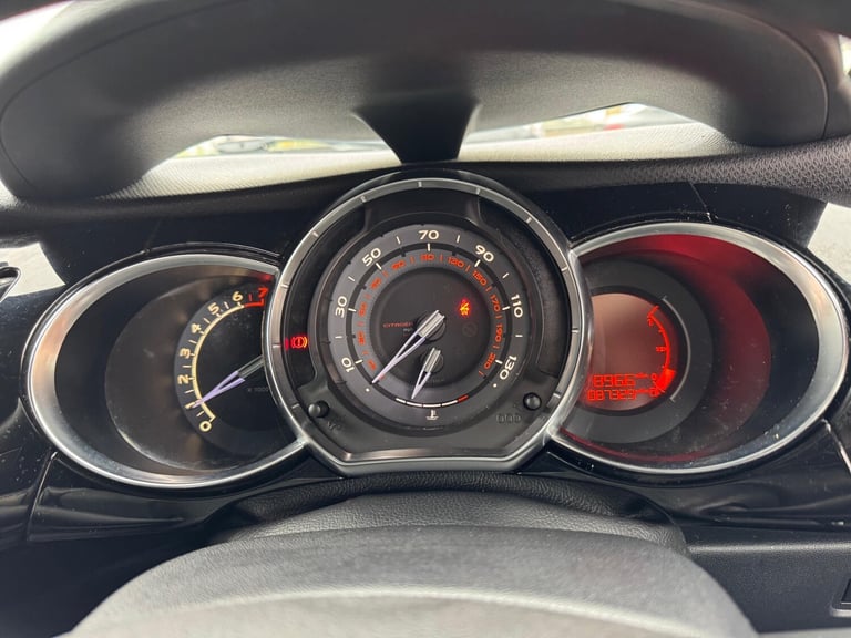 2012 Citroen DS3 1.6 VTi 16V DStyle Plus 3dr HATCHBACK Petrol Manual