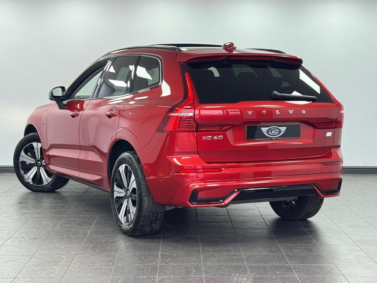 VOLVO XC60 2.0h T6 Recharge 18.8kWh Plus Auto AWD Euro 6 (s/s) 5dr 2024