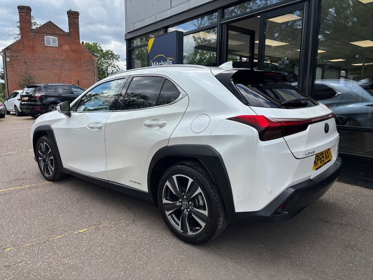 2019 Lexus UX 250h 2.0 Takumi 5dr CVT Hatchback Hybrid Automatic