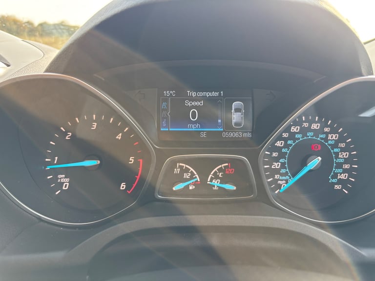 Ford, KUGA, Hatchback, 2016, Manual, 1997 (cc), 5 doors