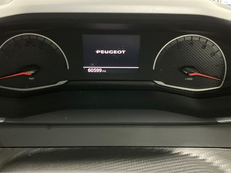 2022 Peugeot 2008 1.2 PureTech Active Premium 5dr Estate PETROL Manual