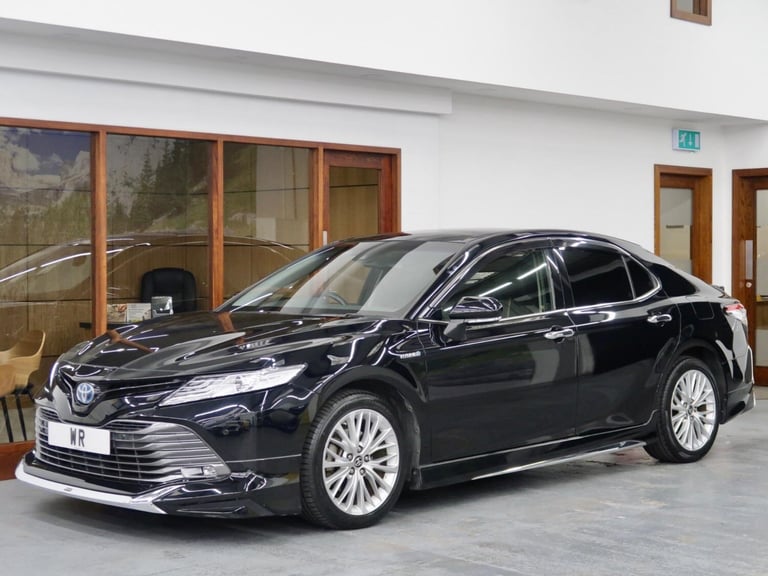 2020 Toyota Camry 2.5 VVT-h Excel CVT Euro 6 (s/s) 4dr Saloon Petrol/Electric Hybrid Automatic