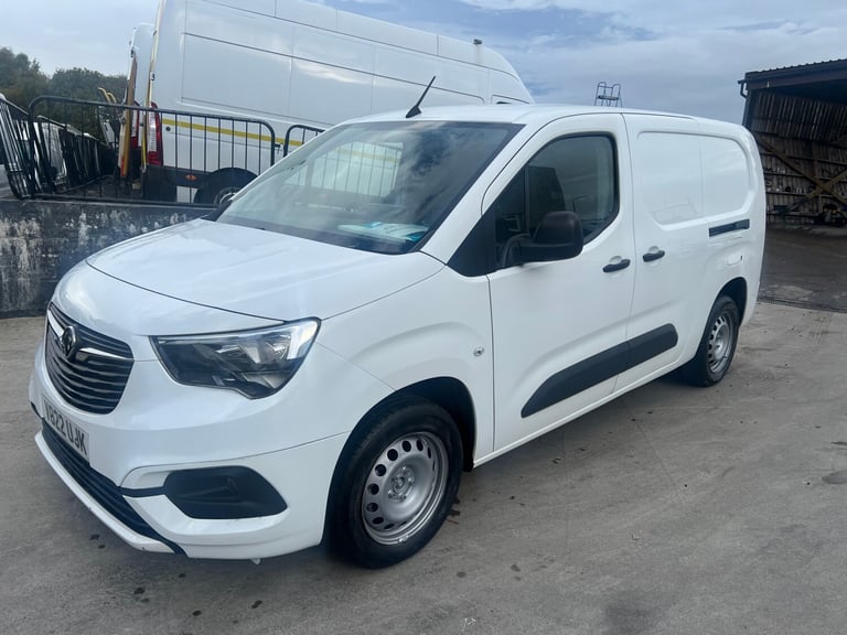 2022 Vauxhall Combo 2300 1.5 Turbo D 100ps H1 Sportive Van [6 Speed] PANEL VAN Diesel Manual