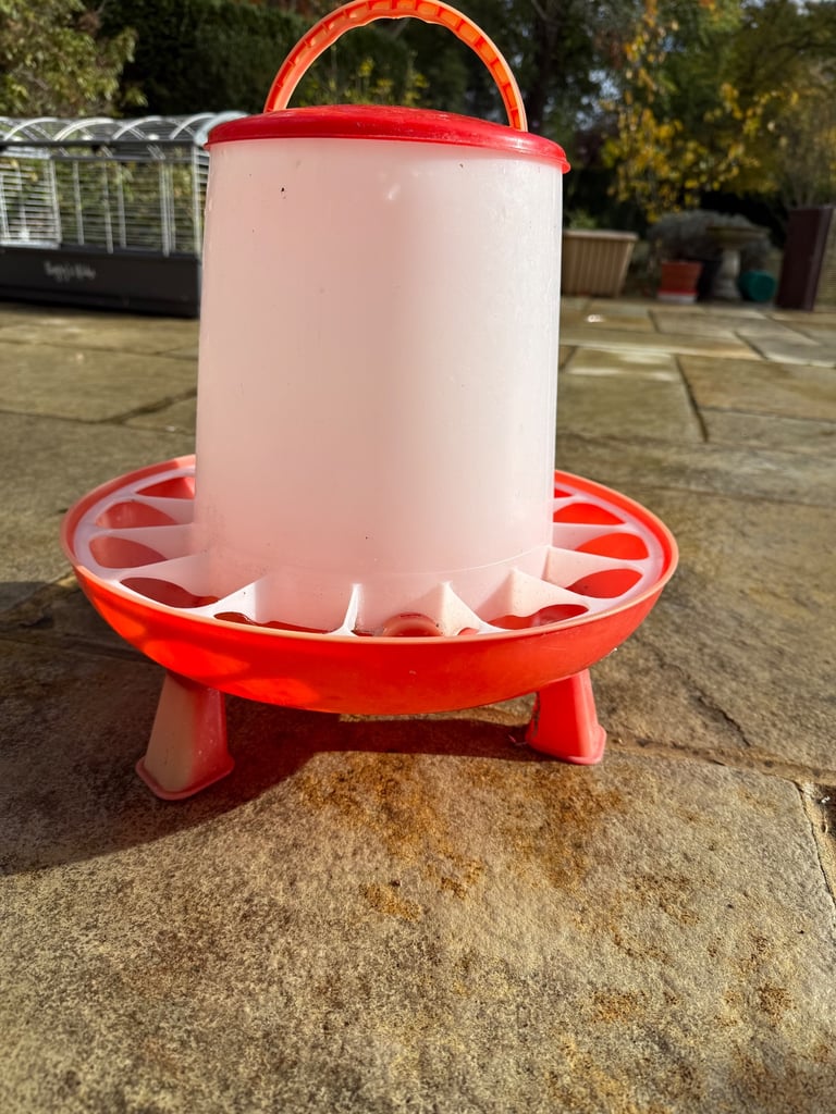 Chicken feeder (5kg)