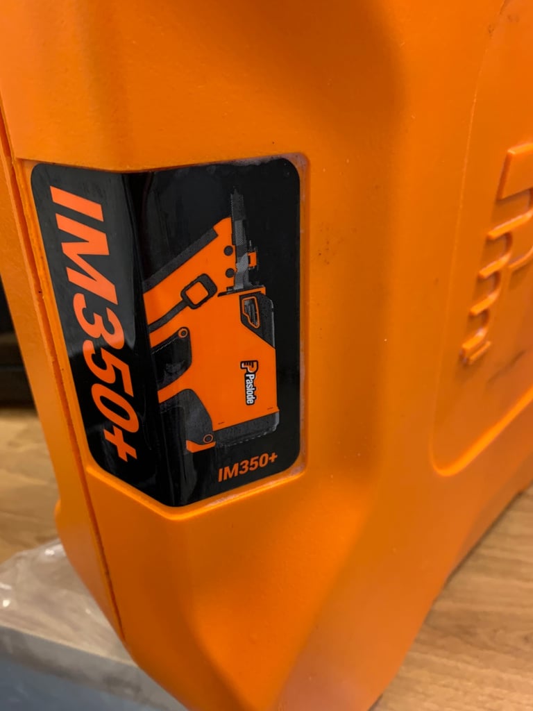 Paslode im350 plus first fix nail gun