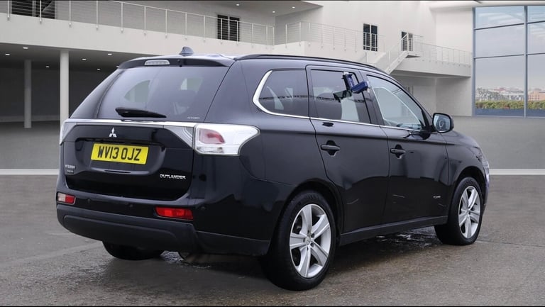 2013 Mitsubishi Outlander 2.2 DI-D GX4 5dr Auto ESTATE Diesel Automatic