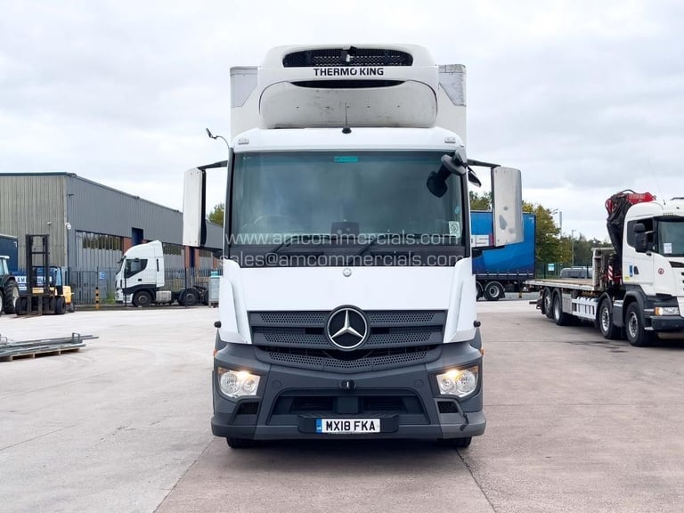 2018 (18) MERCEDES-BENZ ANTOS 1824L 18T SINGLE TEMP FRIDGE TRUCK