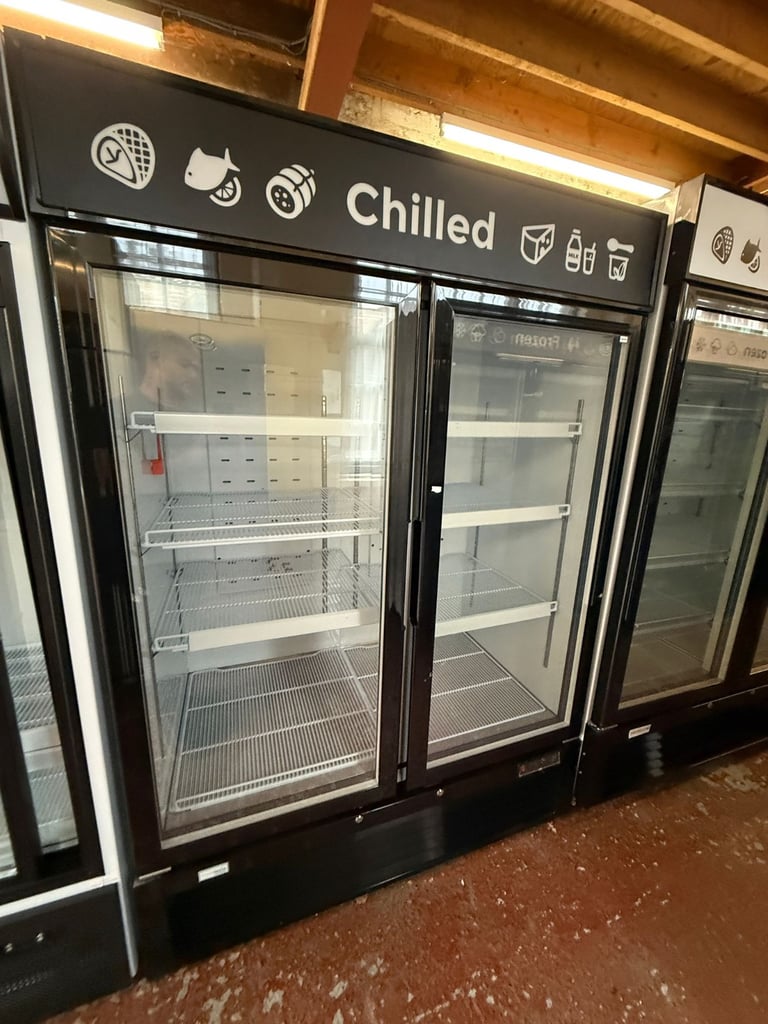 Commercial upright fridge or freezer display for shop cafe supermarket 