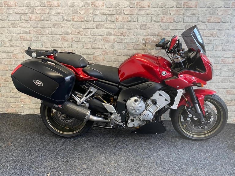2008 Yamaha FZ1 1000 Fazer - HPI clear - Long Mot - Panniers 