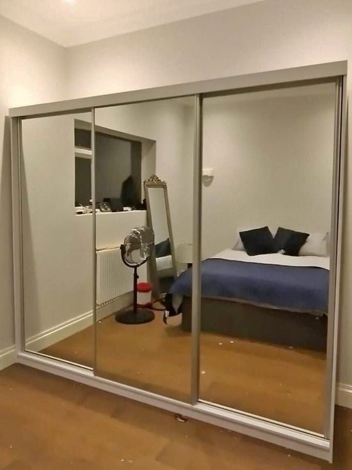 SALE ON Brand New 3/2 Doors Sliding Wardrobe Matte Finish with Mirrors in 6 diff Sizes