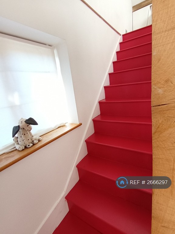 3 bedroom house in Prestwick Lane, Chiddingfold, Godalming, GU8 (3 bed) (#2666297)