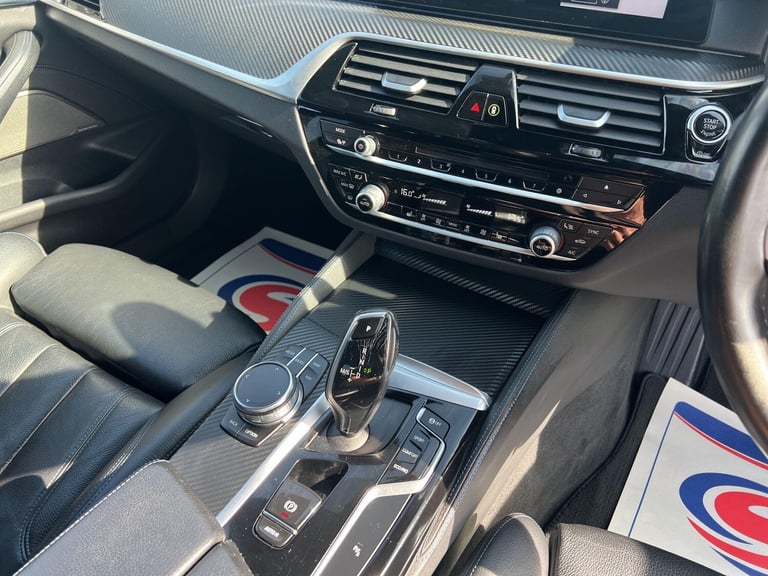 2017 BMW 5 Series 3.0 530d M Sport Auto xDrive Euro 6 (s/s) 4dr SALOON Diesel Automatic