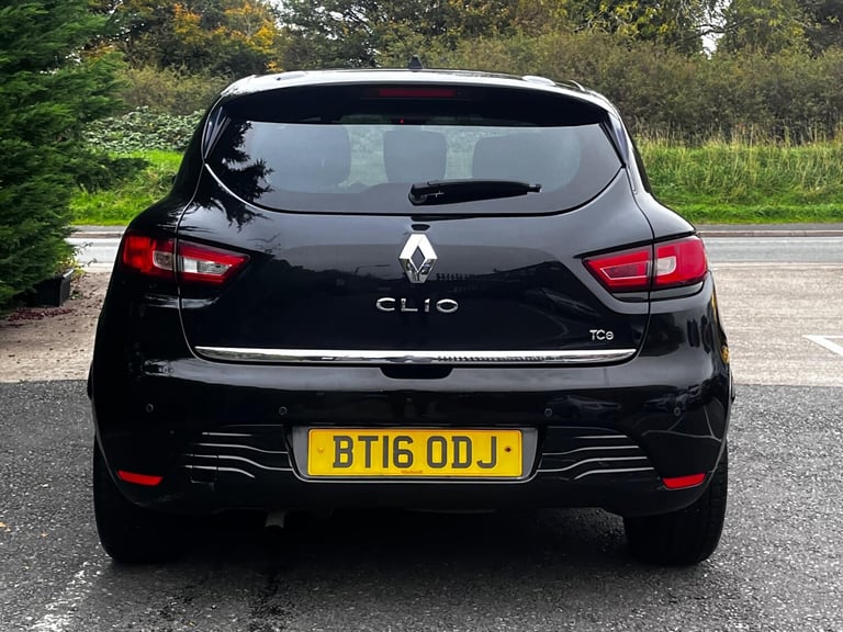 2016 Renault Clio 0.9 TCe Iconic 25 Nav Euro 6 (s/s) 5dr HATCHBACK Petrol Manual