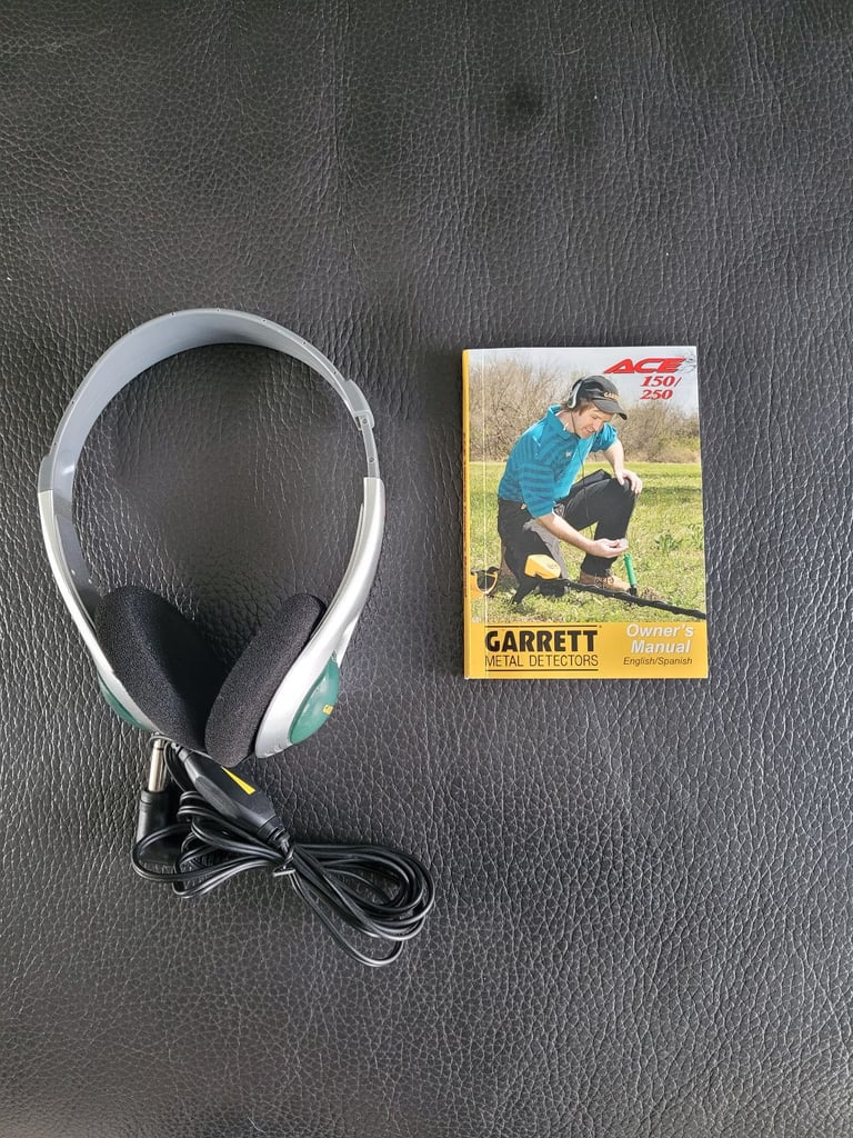 Garrett Ace 250 metal detector