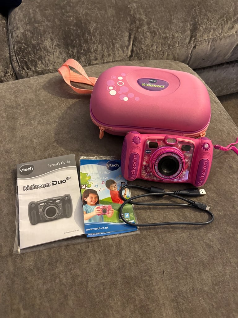 image for V tech Kidizoom Duo camera bargain £20