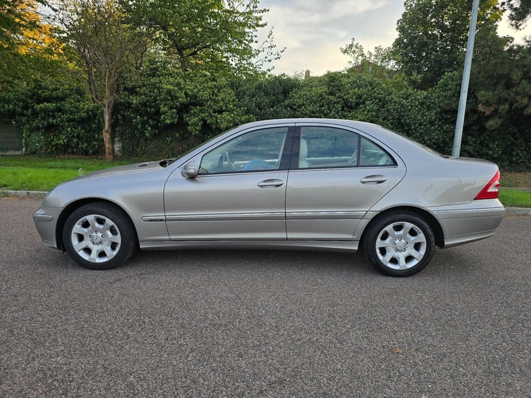 2006 Mercedes-Benz C Class 1.8 C180 Kompressor Elegance SE 4dr SALOON Petrol Automatic